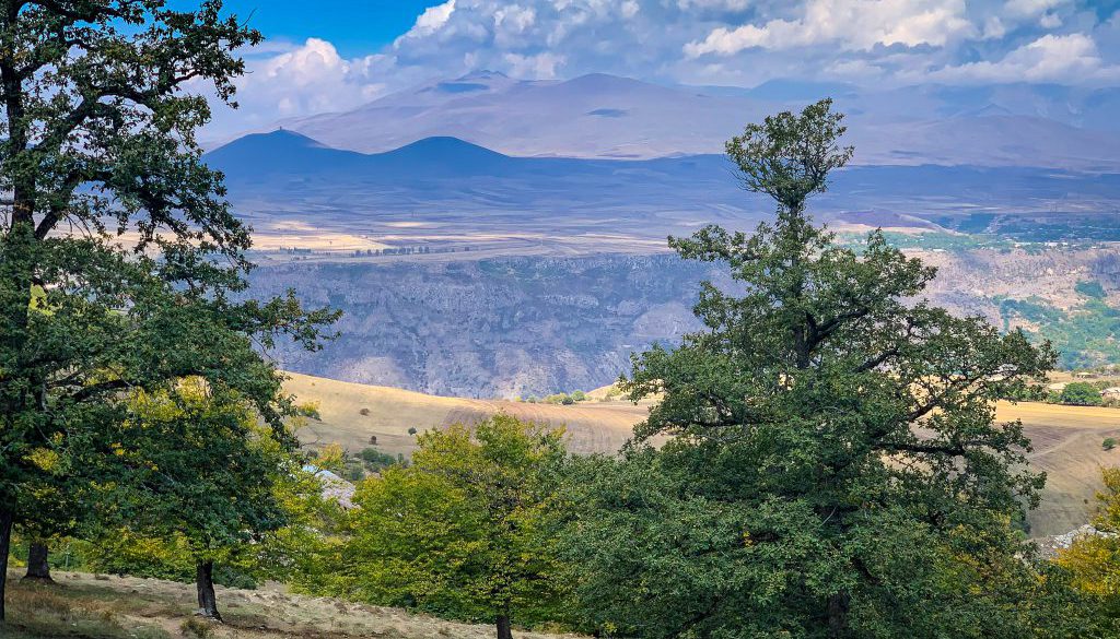 hiking-the-transcaucasian-trail-in-syunik-armenia-21