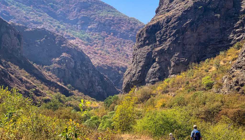hiking-the-transcaucasian-trail-in-syunik-armenia-12
