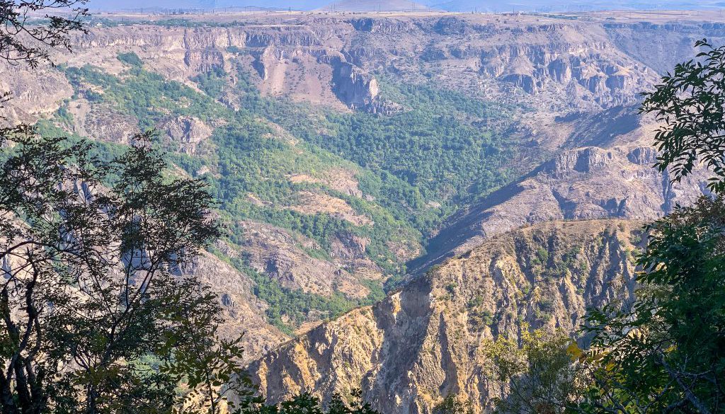 hiking-the-transcaucasian-trail-in-syunik-armenia-20