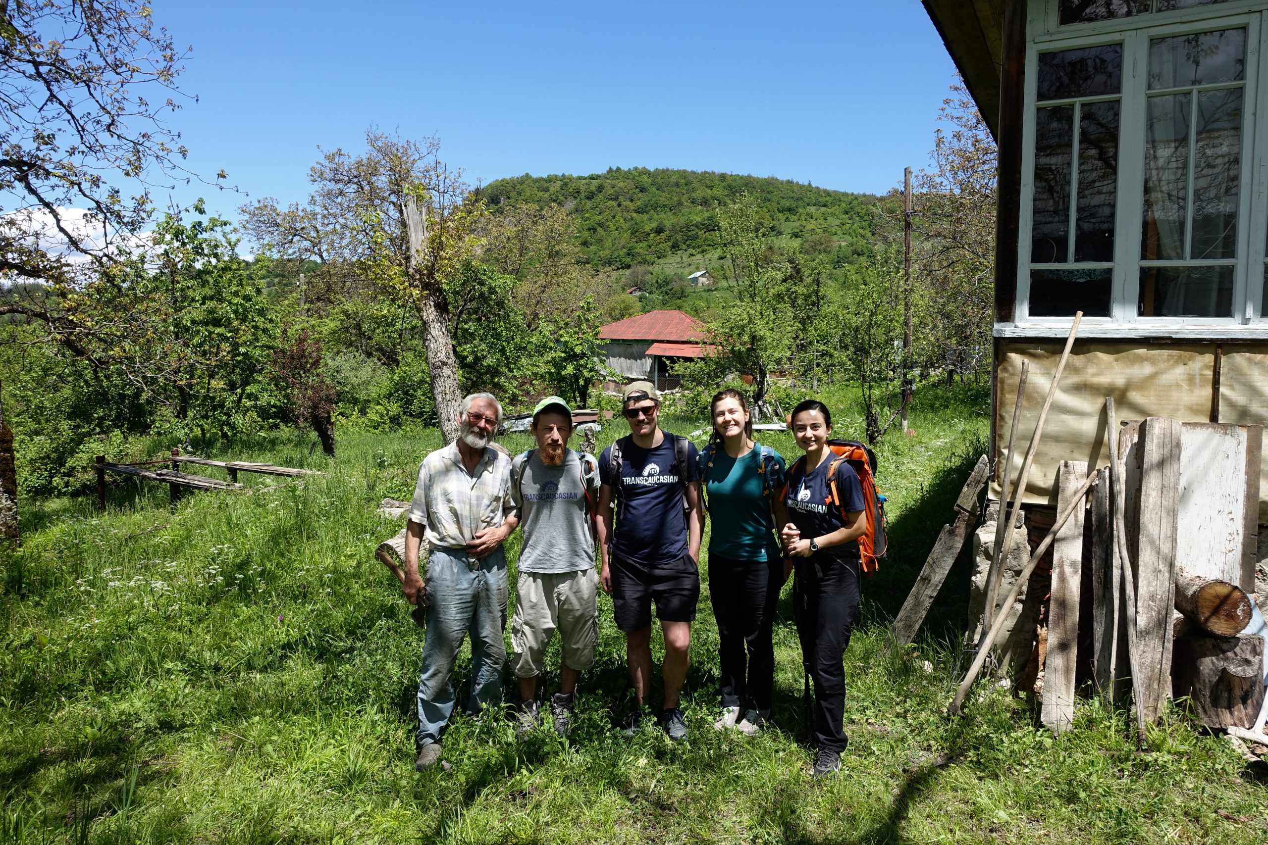 Locals in Korta helped us identify the old path connecting the town and the cliffs.