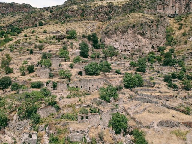 Hin-Khot-in-Syunik-Armenia-12