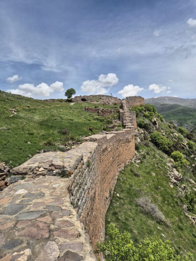 Smbataberd fortress(2)