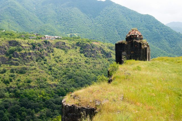 kayan-fortress-chapel-in-debed-canyon-armenia-1024x683
