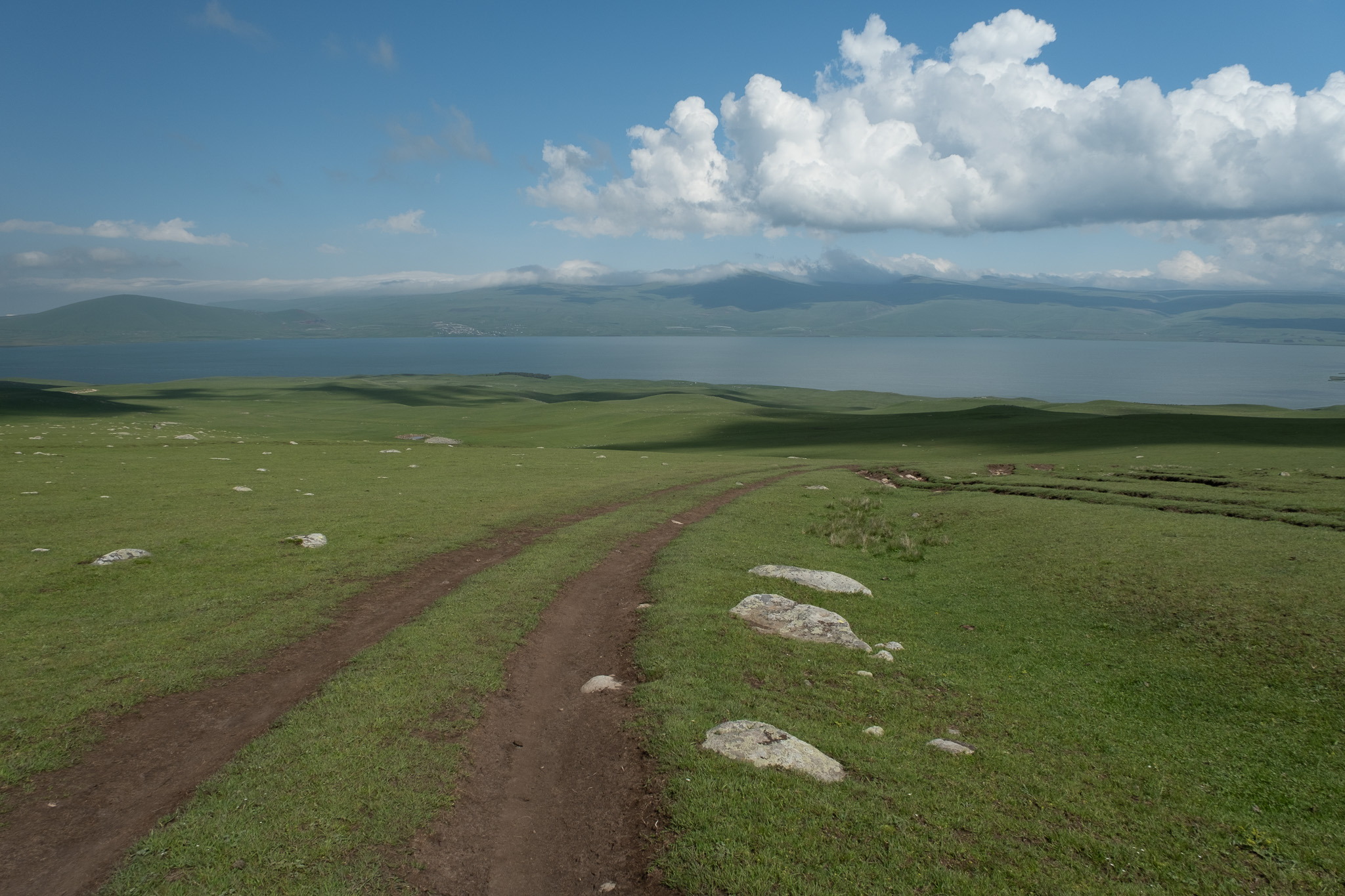 Scenery along the lowland alternate around Lake Paravani